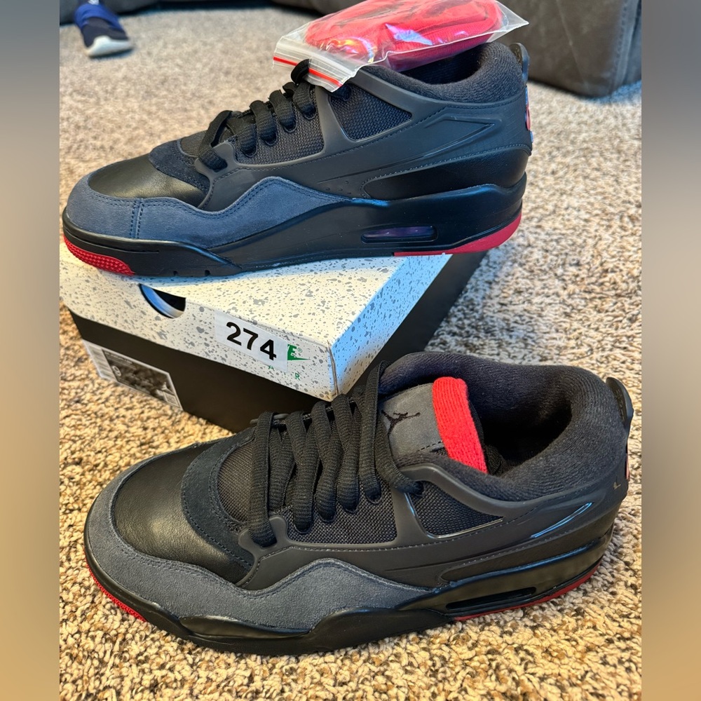 Air Jordan 4 RM - Picture 2 of 6